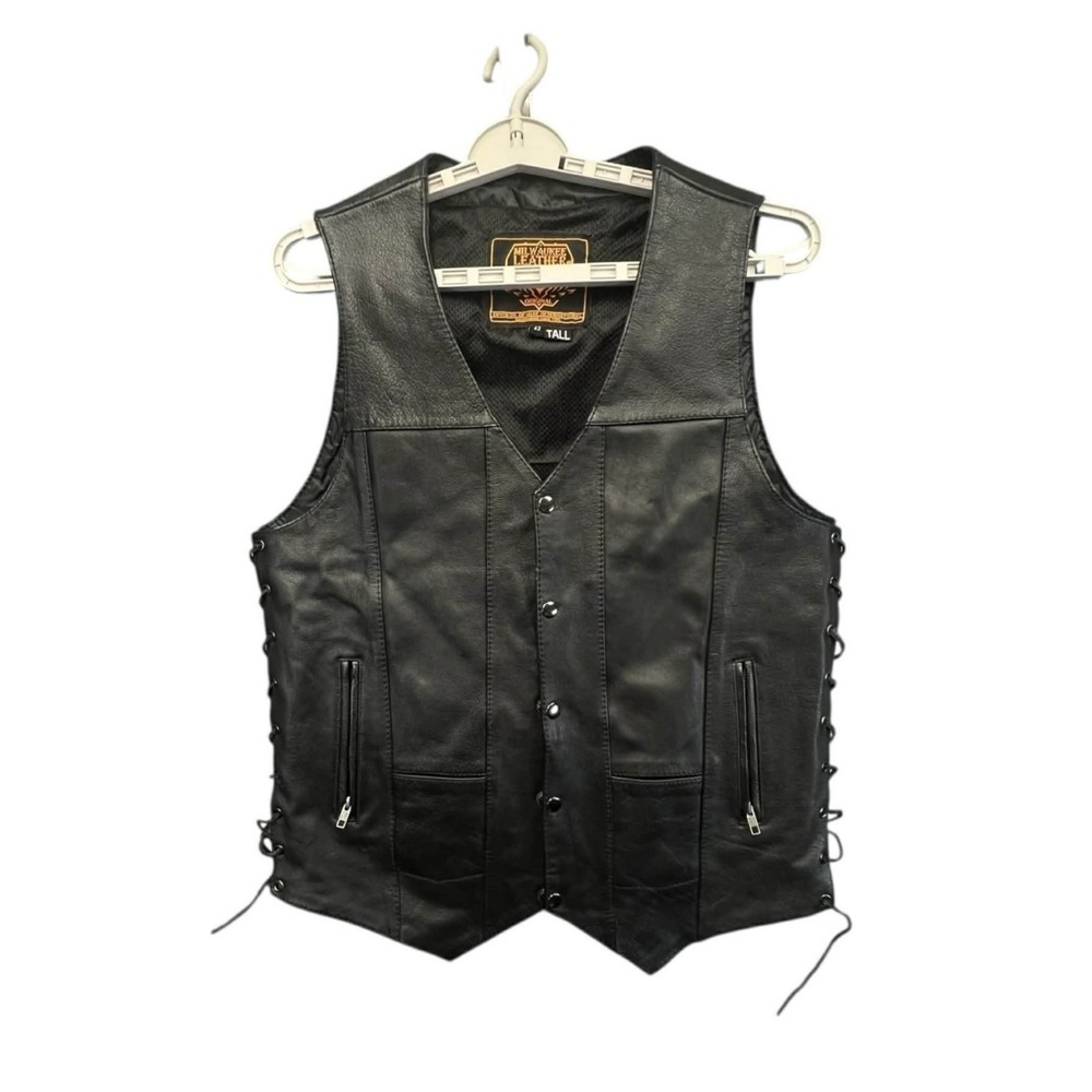 Milwaukee Leather Men's Black Motorcycle Vest Lace Up Sides Zip Pockets‎ 42 Tall